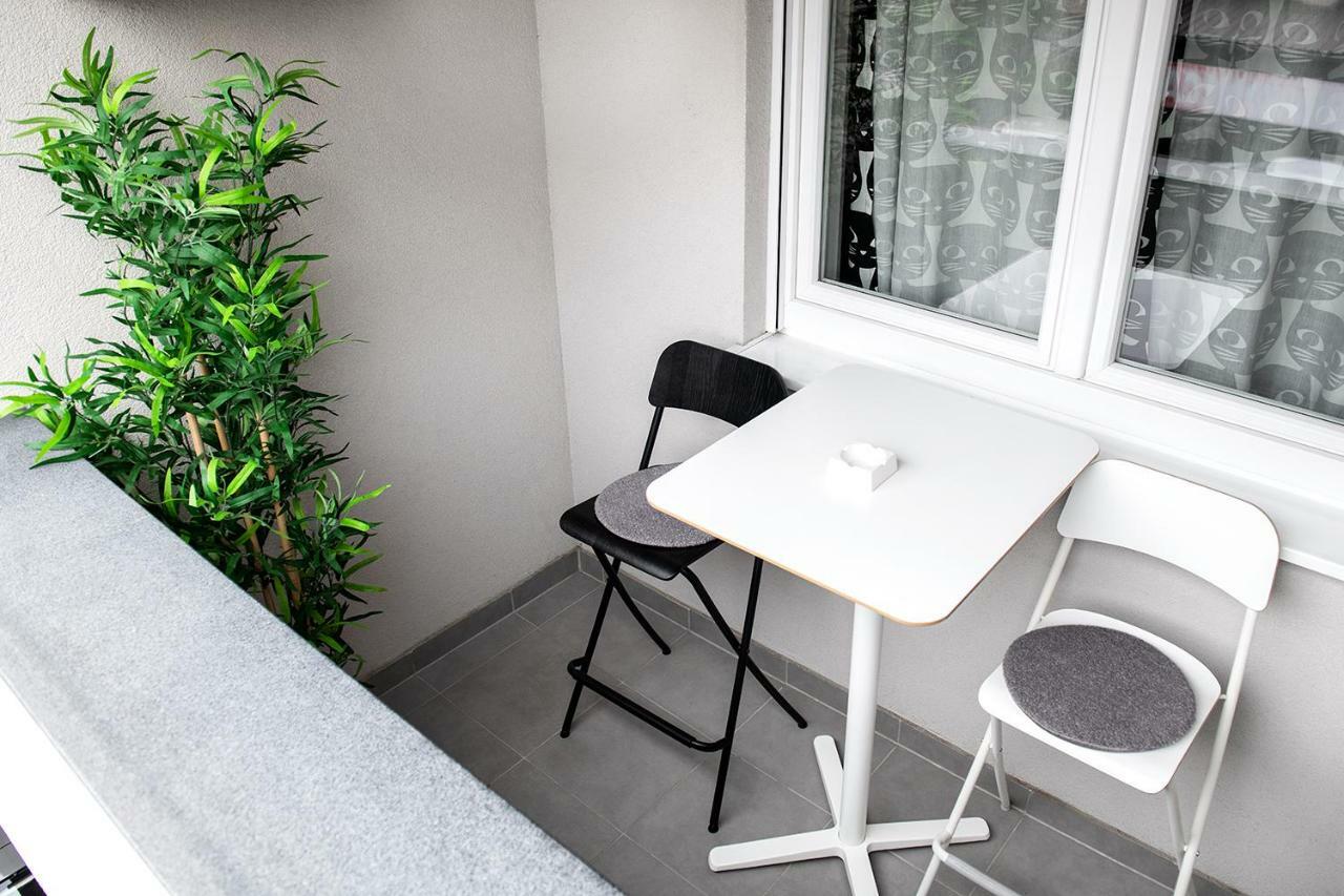 Flexible Selfcheckins 7 - Zagreb - Garage - Electric Vehicle Ccharger - Loggia - New - Luxury - Apartments Repinc 7 Exterior foto